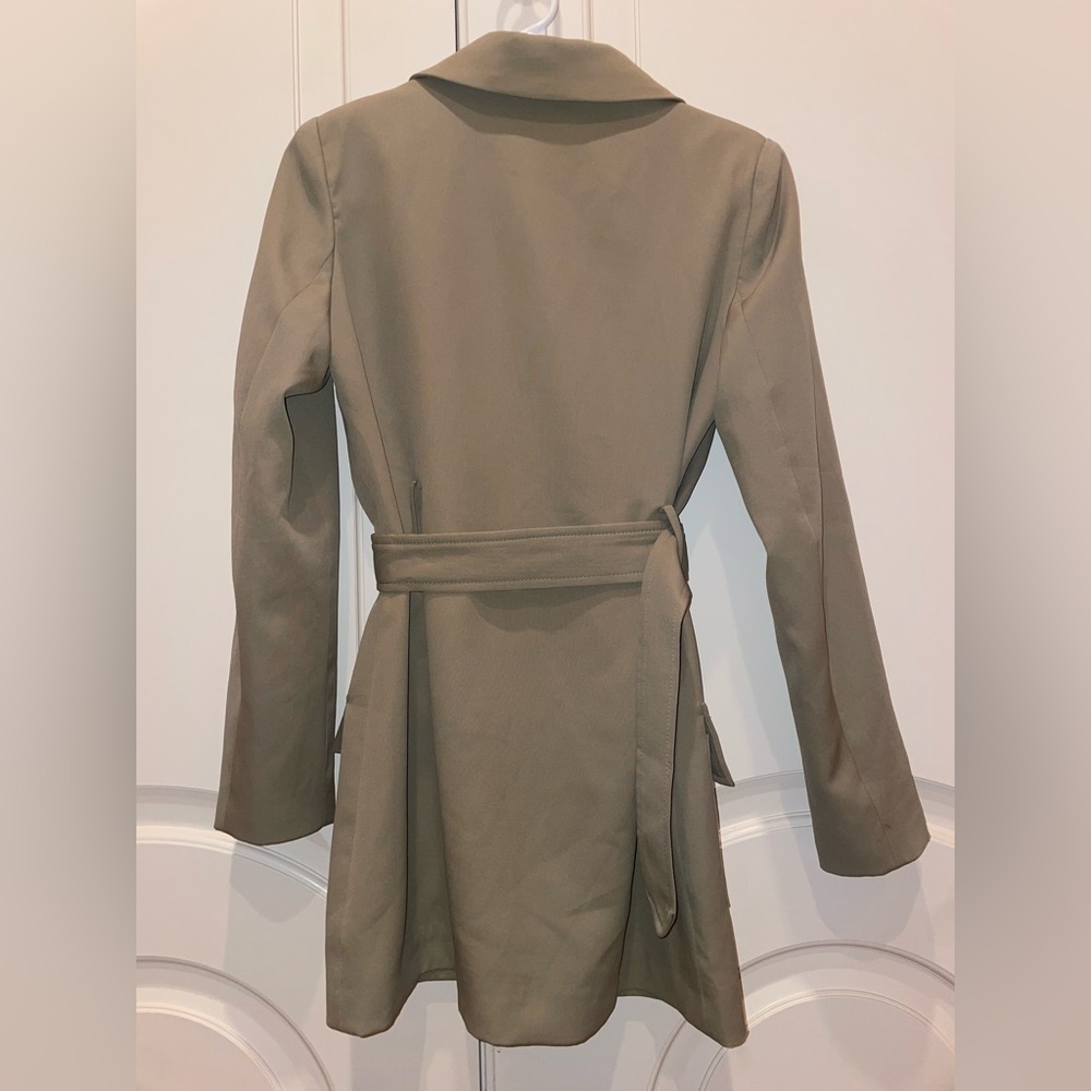 Lioness Steinway v neck blazer mini dress with tie in sage green - Picture 7 of 7